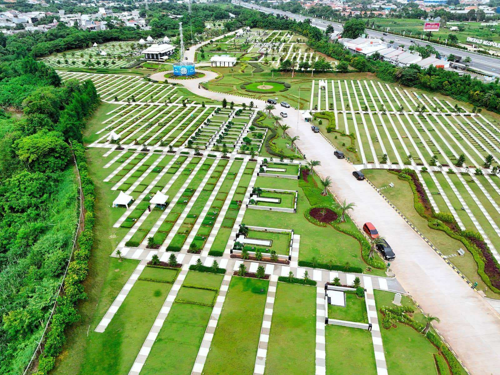 Kawasan Al Azhar Memorial Garden (Makam Al Azhar), Karawang